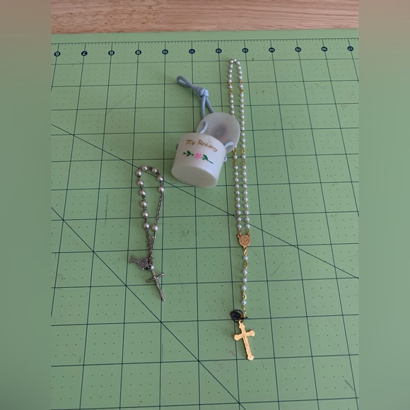 Accessories - Rosary beads and rosary bracelet
